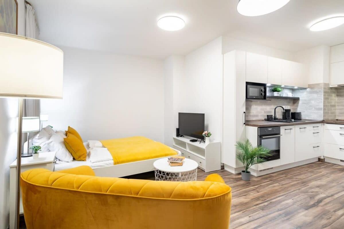 Balcony - Easy Parking - Comfy Budapest