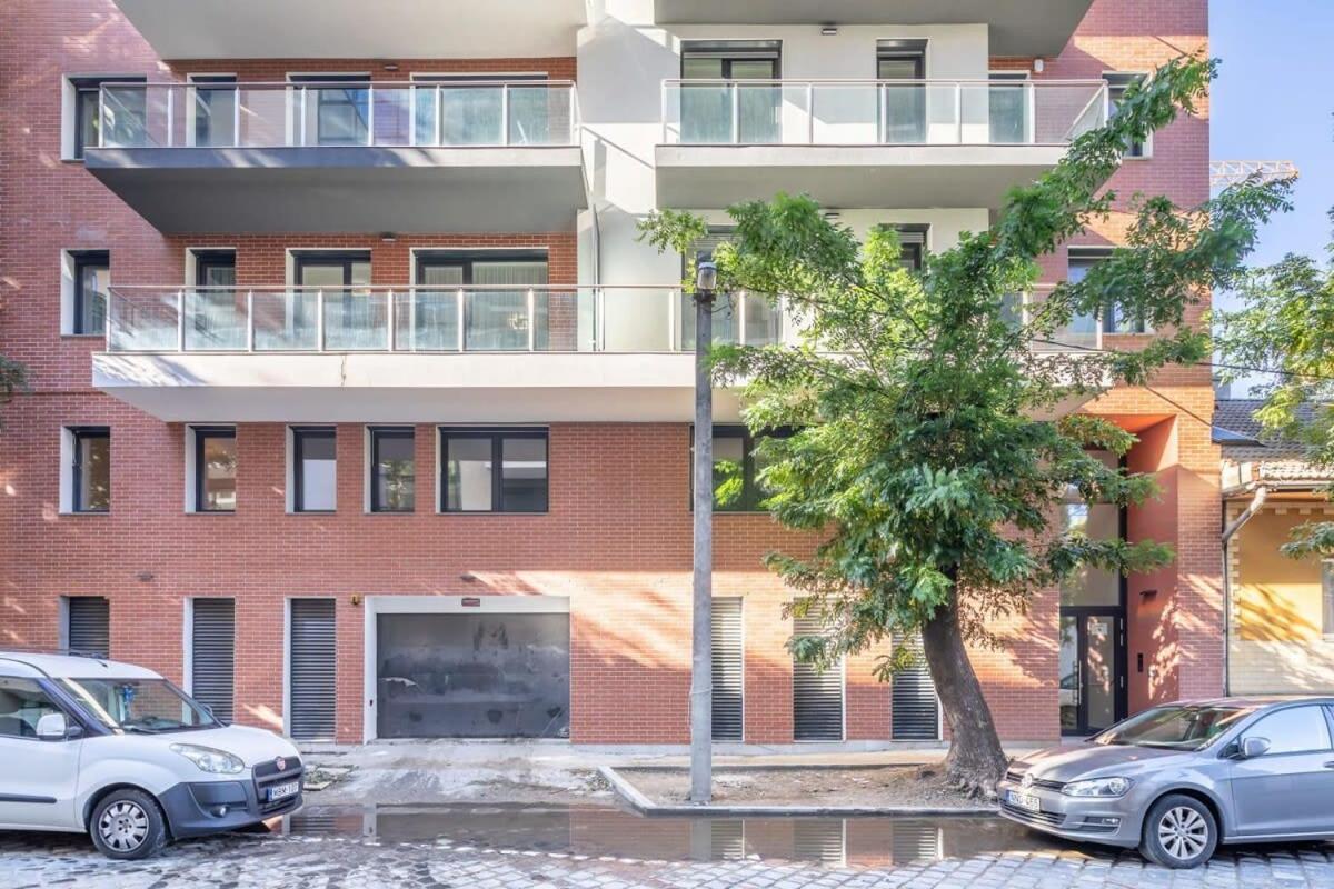 Apartment Balcony - Easy Parking - Comfy *